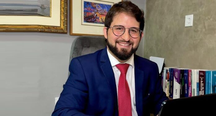 Especialista alerta: Ostentação nas redes sociais pode levar à revisão da pensão alimentícia