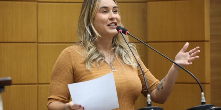 Kitty Lima defende fortalecimento de políticas públicas para causa animal em Sergipe