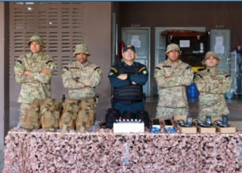 Batalhão de Polícia de Caatinga recebe equipamentos operacionais do Comandante Geral