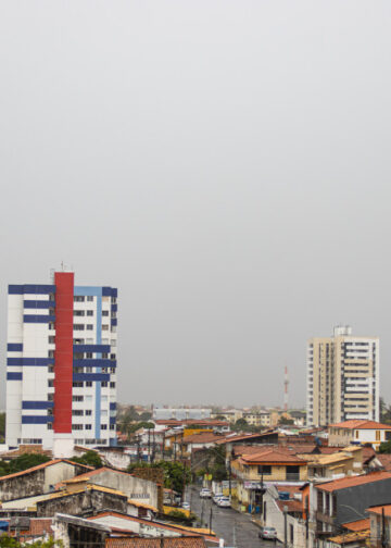 Sergipe mantém alerta de chuvas intensas até quarta-feira, 4