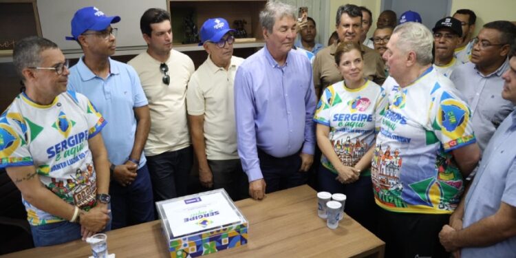 Deputados acompanham 68ª edição do programa Sergipe é Aqui em Santa Luzia do Itanhy