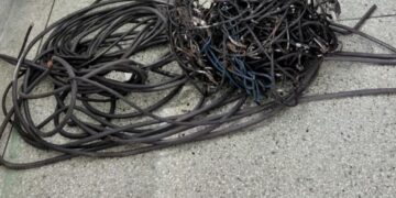 Suspeitos de furtar fiação elétrica são presos em Aracaju