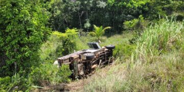 Acidente envolvendo três veículos é registrado na SE-265, em Itaporanga d’Ajuda