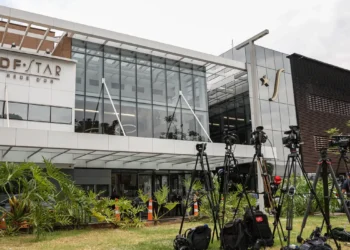 Entidades repudiam ameaças a jornalistas que cobrem internação de Bolsonaro em Brasília