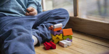 Alese promove ações do “Abril Azul” e realiza sessão especial sobre autismo