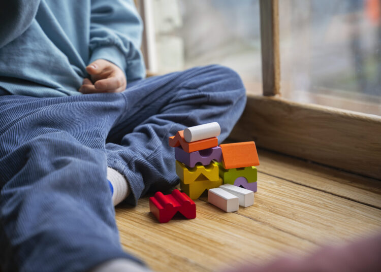 Alese promove ações do “Abril Azul” e realiza sessão especial sobre autismo