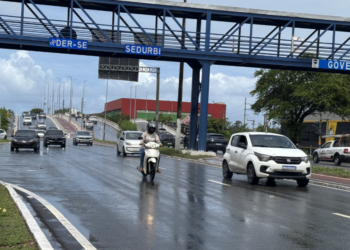 Detran/SE alerta para prazo de licenciamento de veículos com placas finais 1 e 2