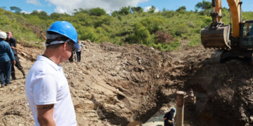 Obras emergenciais na adutora afetam abastecimento na Grande Aracaju