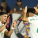 Palmeiras vence Bragantino e segue líder isolado do Brasileirão