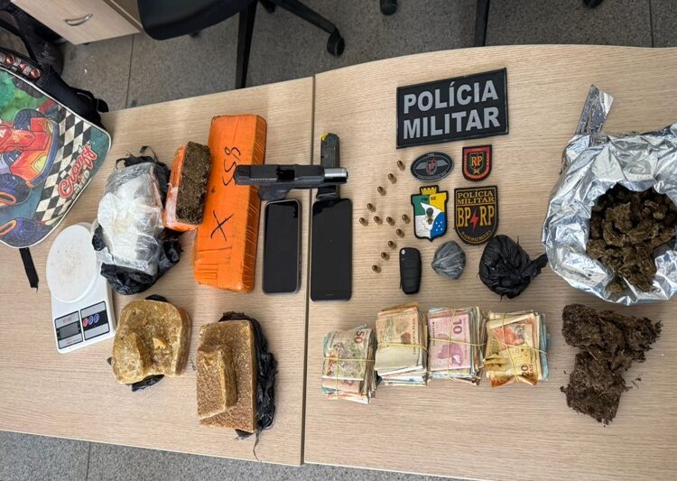 Polícia apreende drogas, arma e dinheiro durante operação no Alto Sertão de Sergipe