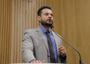 Vereador cobra respostas sobre falta de água em Aracaju