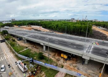 Governo libera trânsito em viaduto do Complexo Viário Maria do Carmo Alves nesta quarta-feira, 27
