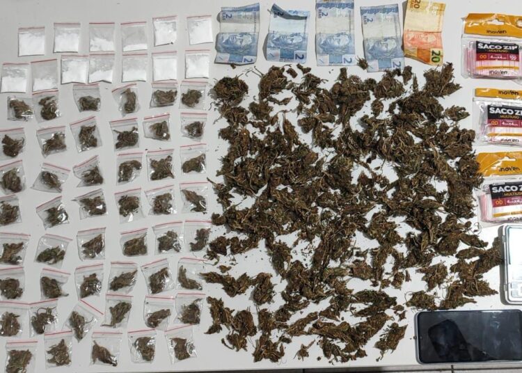 Polícia desarticula ponto de tráfico e prende suspeito em flagrante em Lagarto