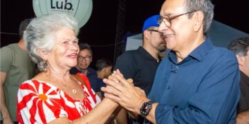 Eduardo Amorim acompanha abertura da Feira do Caminhão e ressalta força do setor