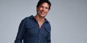 Jorge Vercillo retorna a Aracaju com show extra da turnê “JV30 II – Mais um Final Feliz”