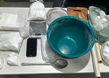 Polícia Civil apreende 1,36 kg de cocaína e prende mulher em flagrante em Itabaiana