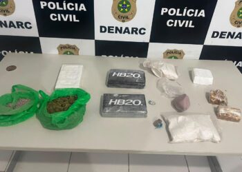 Denarc prende mulher suspeita de tráfico de drogas em Nossa Senhora do Socorro