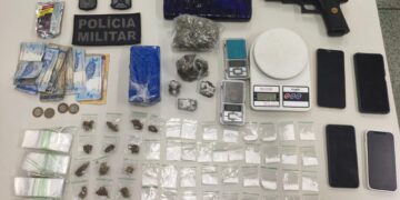 BPChoque apreende drogas em Aracaju e Nossa Senhora do Socorro