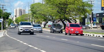 Detran/SE alerta para prazo de licenciamento de veículos com placas final 8