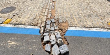 Prefeitura de Aracaju cobra correções da Iguá por danos em vias após intervenções