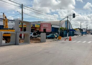 Cruzamento na Avenida Simeão Sobral será interditado para obras em Aracaju