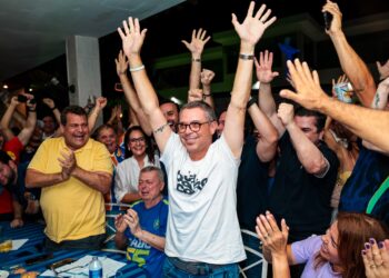 Fábio Mitidieri é reeleito governador de Sergipe no primeiro turno