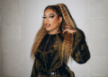 Gloria Groove é confirmada como atração do FASC 2026