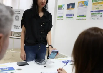 Propaganda eleitoral paga em jornais e revistas pode ser veiculada até esta sexta-feira, 2